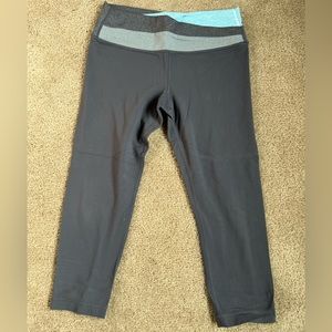 Lululemon Astro Wunder Under Crop Size 6